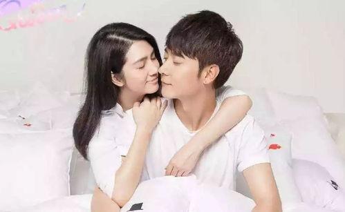 娱乐圈弯弯吃瓜,揭秘弯弯吃瓜背后的娱乐风云 第1张 娱乐圈弯弯吃瓜,揭秘弯弯吃瓜背后的娱乐风云 第1张